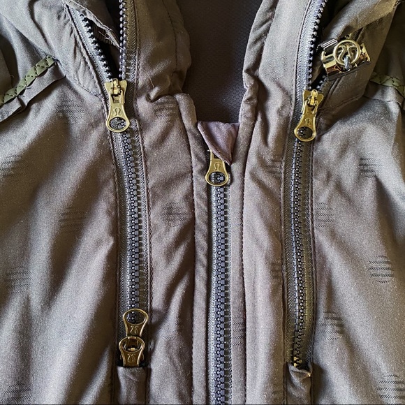 Lululemon dark purple zip-up jacket - Picture 6 of 6